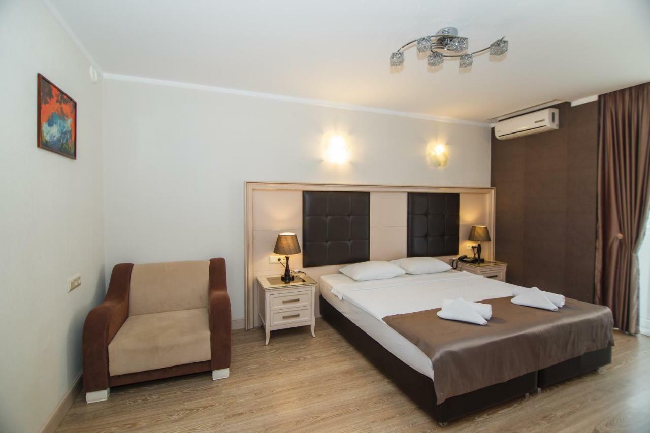 Apartment In Batumi บาทูมิ ภายนอก รูปภาพ