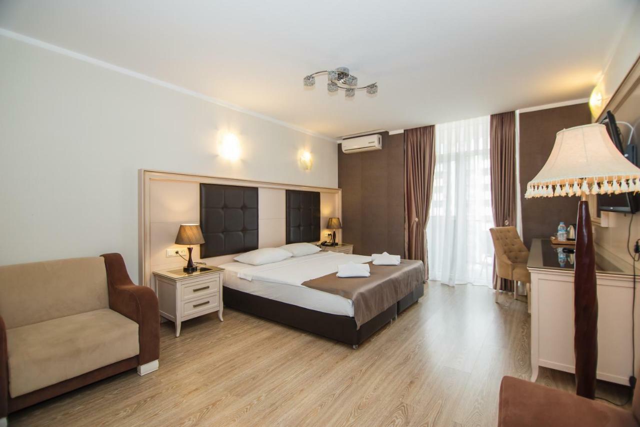 Apartment In Batumi บาทูมิ ภายนอก รูปภาพ