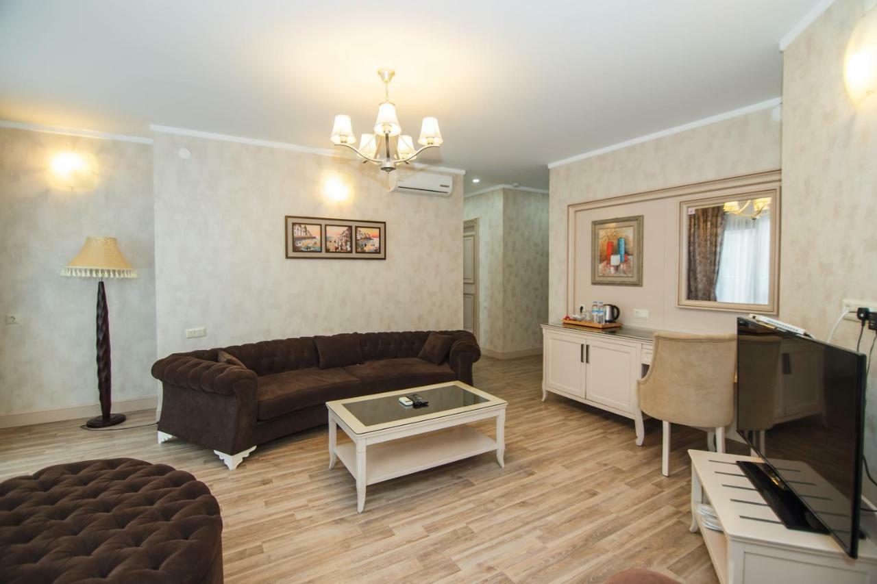 Apartment In Batumi บาทูมิ ภายนอก รูปภาพ